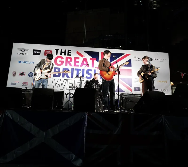 Steam, Strings, and Spotify: How the Coffee Shop Stage Became the New Radio Station